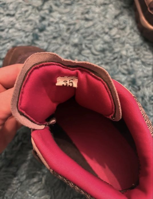 Ghete Quechua copii, 35