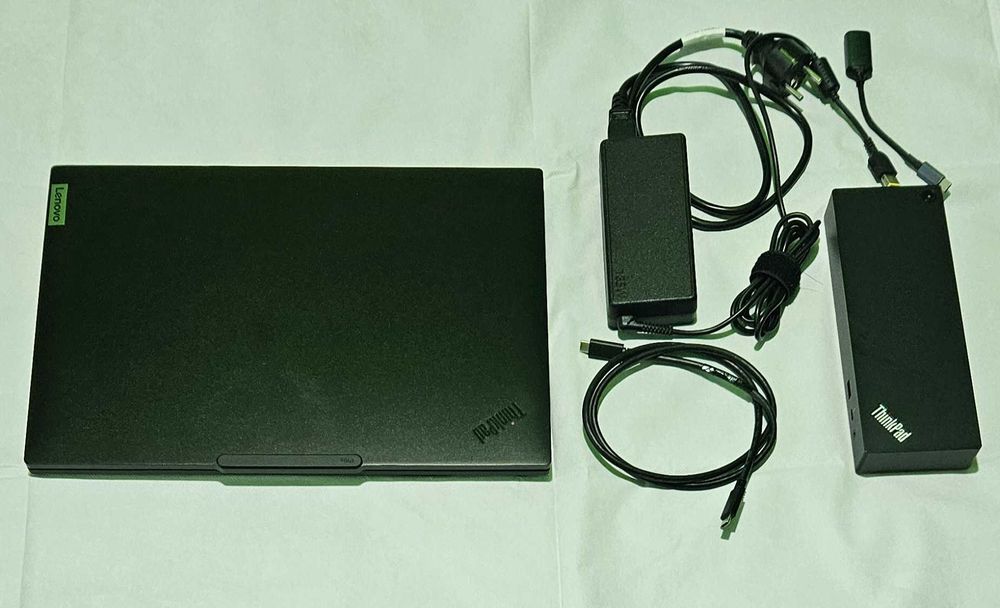 Lenovo ThinkPad P16s Gen 3, Ultra 7 155 H, 32 GB DDR5, 1 TB SSD