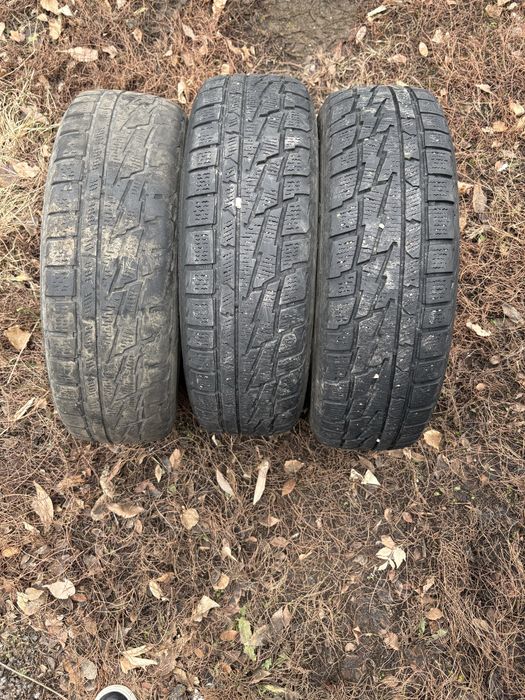 Продам 3 баллона всесезонные на 15