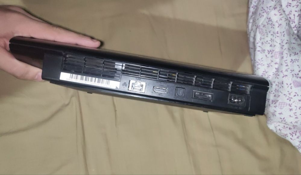 Продается playstation 3 superslim