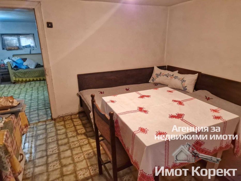 Имот Корект продава Самостоятелна Къща, зона Изток, гр. Асеновград