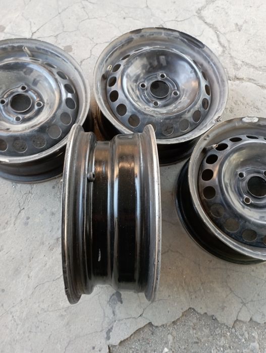 Диски р14 ,4/100 штампы новые.