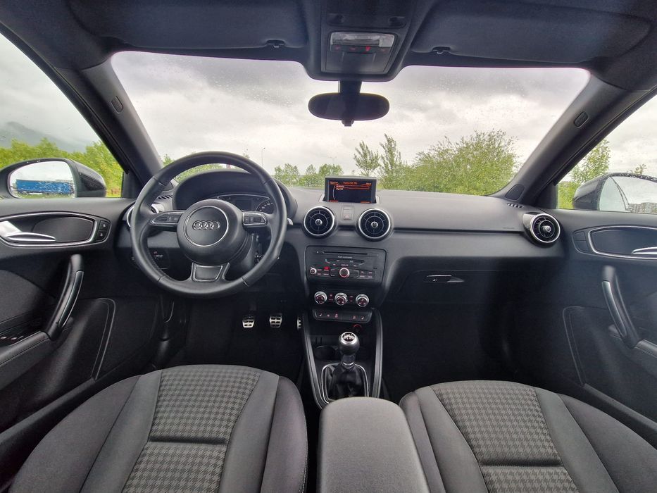 Audi A1,Benzina /Navigație/Led/Bi-xenon/Euro 5 /Import Germania.