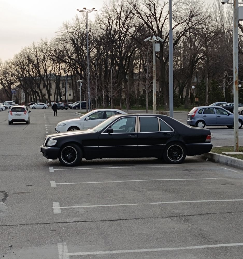 R18 Brabus diska sotiladi