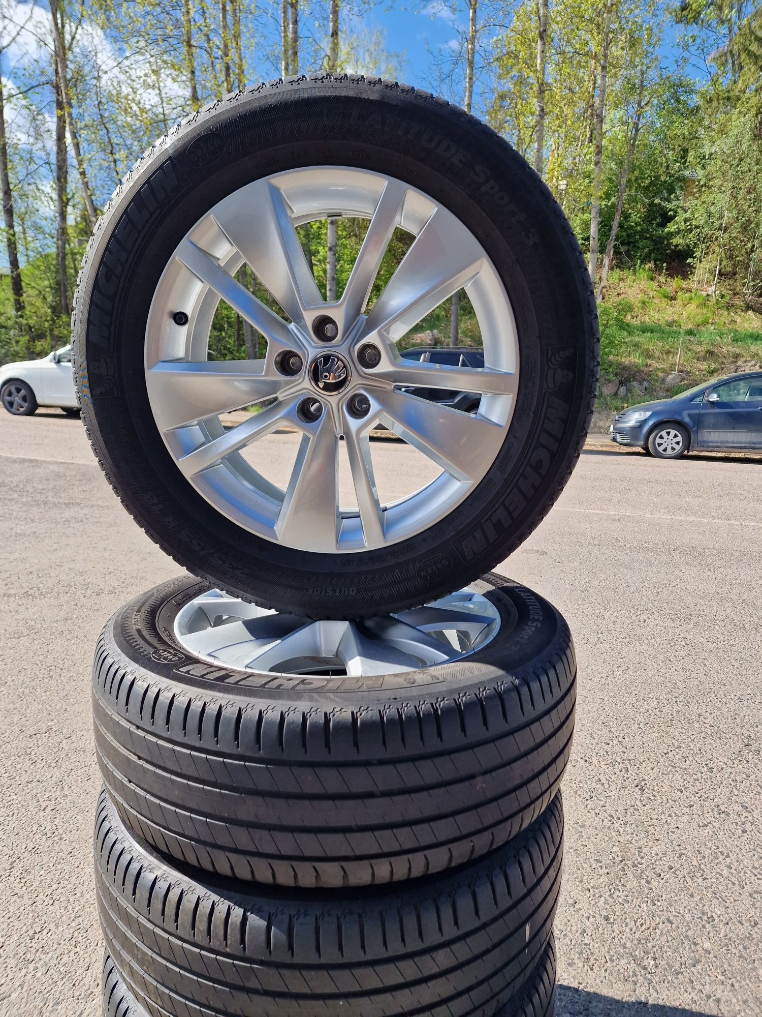 Jante Oem Skoda Kodiak  Enyaq, anvelope Michelin 235/55/18" IMPECABILE