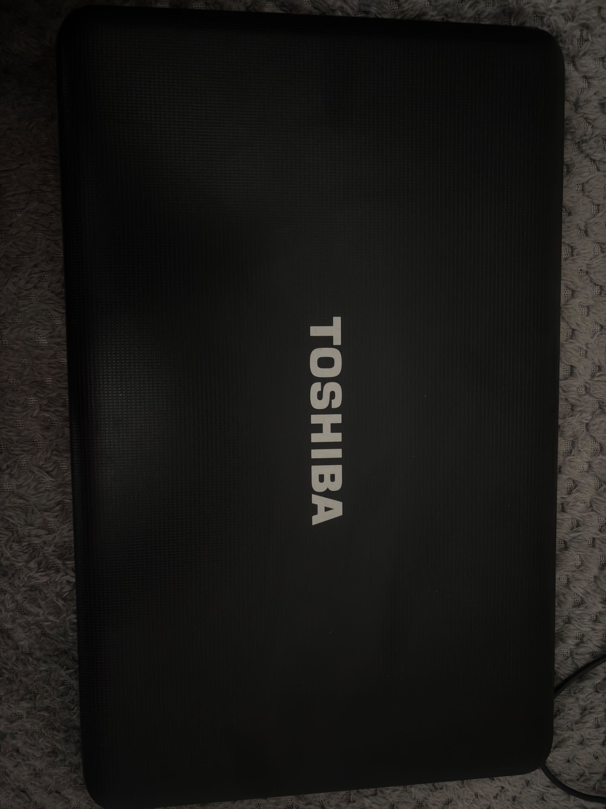 ЛАПТОП Toshiba Satellite C850