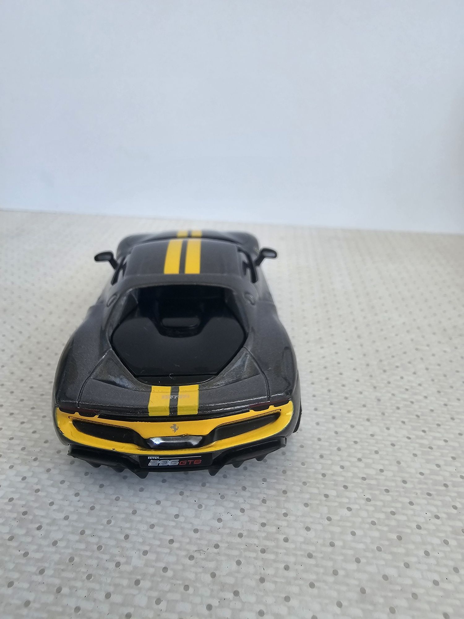 Shell ferrari 296 GTB Bluetooth
