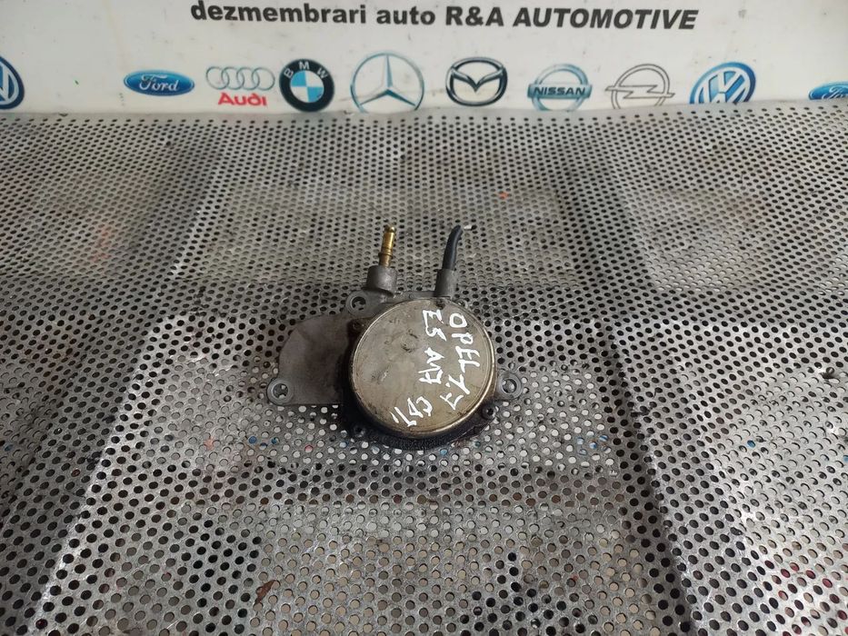 Pompa Vaccum Opel Astra J Zafira B/C Meriva B Mokka 1.7 Cdti Motor A17DTR A17DTH - Dezmembrari Arad