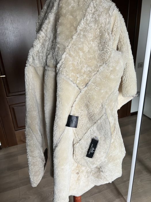 Haina/cojocel Vesa  Shearling miel piele si blana naturala S( 36)