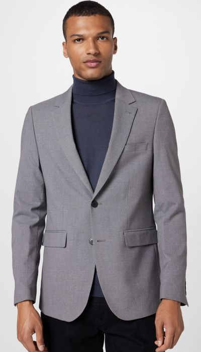 Мъжки вълнен костюм Hugo Boss