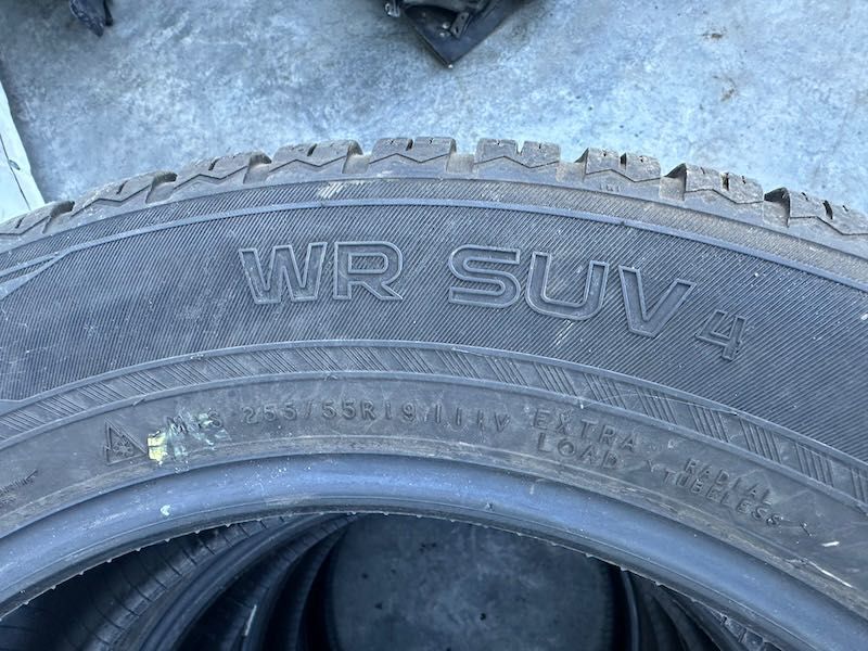 anvelope 255 55 19 iarna nokian