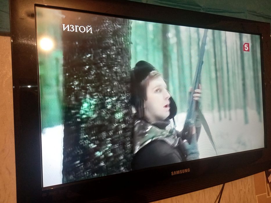 Продам тв самсунг и смарт приставку андроид