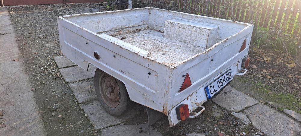 De  vanzare : Remorca 750 kg