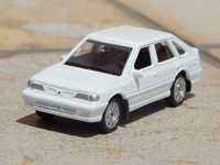 Macheta FSO Polonez Caro Plus 1.6 GSI 2000 sc 1:60 cu cutie