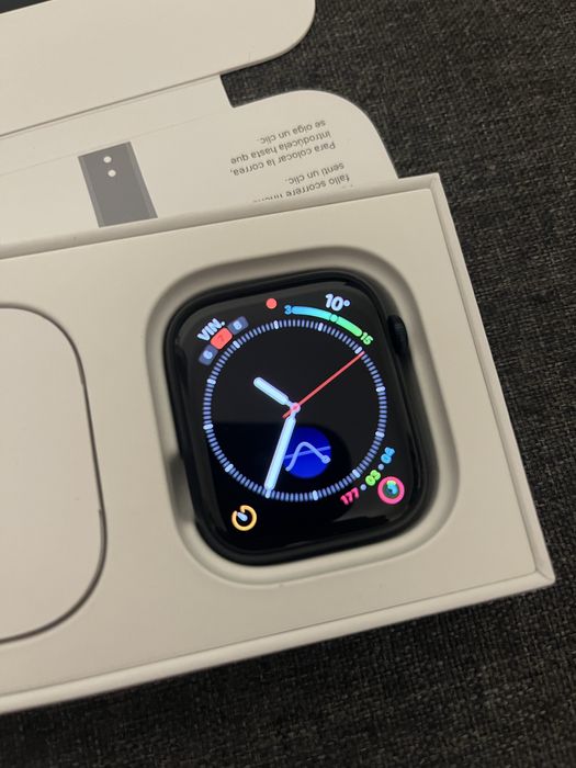 Apple Watch Series 8, 45mm, Midnight Aluminium Case, A2771