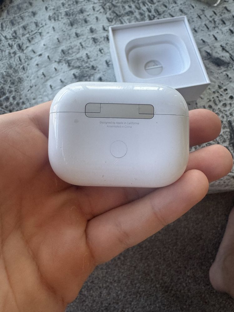 Airpods type c.