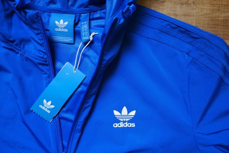 Geaca adidas Originals NOU waterproof windstopper marime L - XL