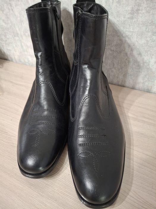 Продам мужские зимние ботинки 46-го размера