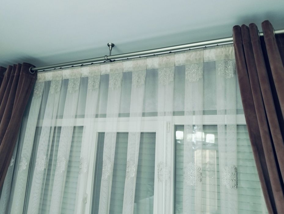 De vânzare draperii catifea (vișiniu/roz pudră),și perdea roz/pudră.