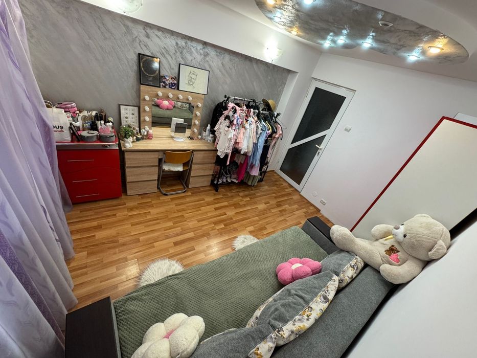 Apartament 4 camere