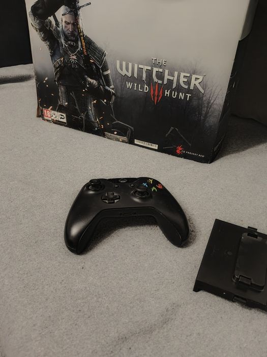 Vând sau schimb  Xbox one + kinect
