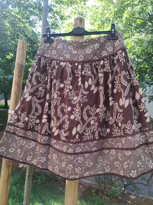 Fustă chic Atmosphere, cade frumos pe talie – vară/toamnă