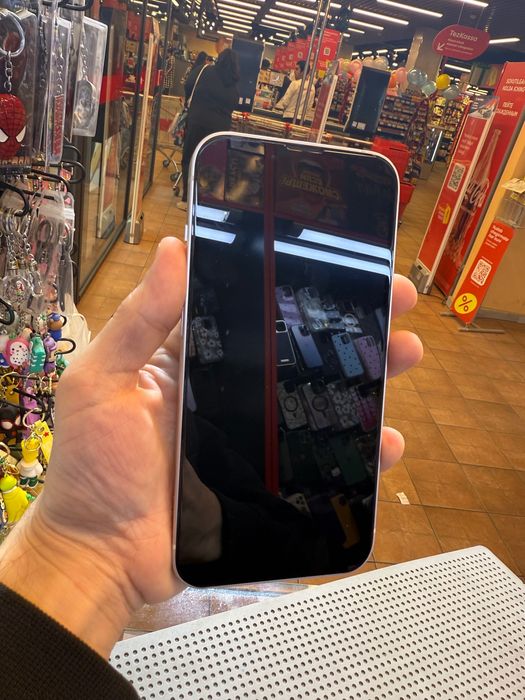 iPhone 14 128GB в идеальном состояние