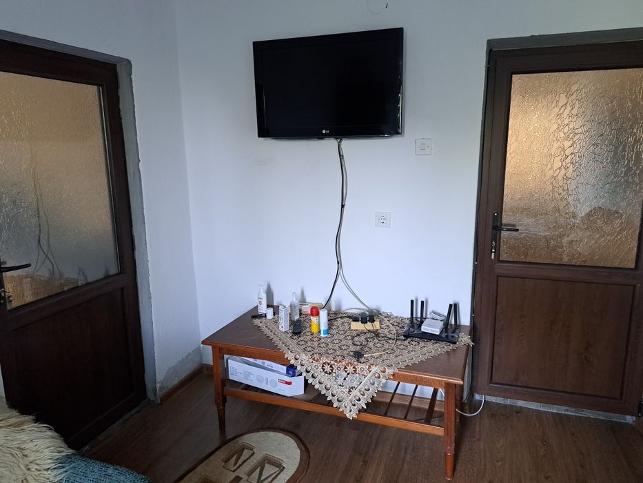 Doua case + 2100mp teren,Slatioarele, Babana, Argeș