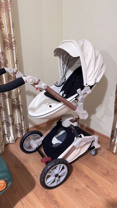 Коляска детская Hot Mom