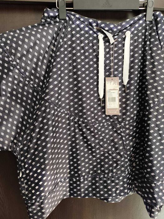 Оригинална дамска ветровка * ADIDAS by STELLA McCARTNEY * EU-S/M