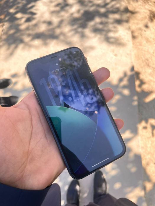 Iphone 11 sotiladi