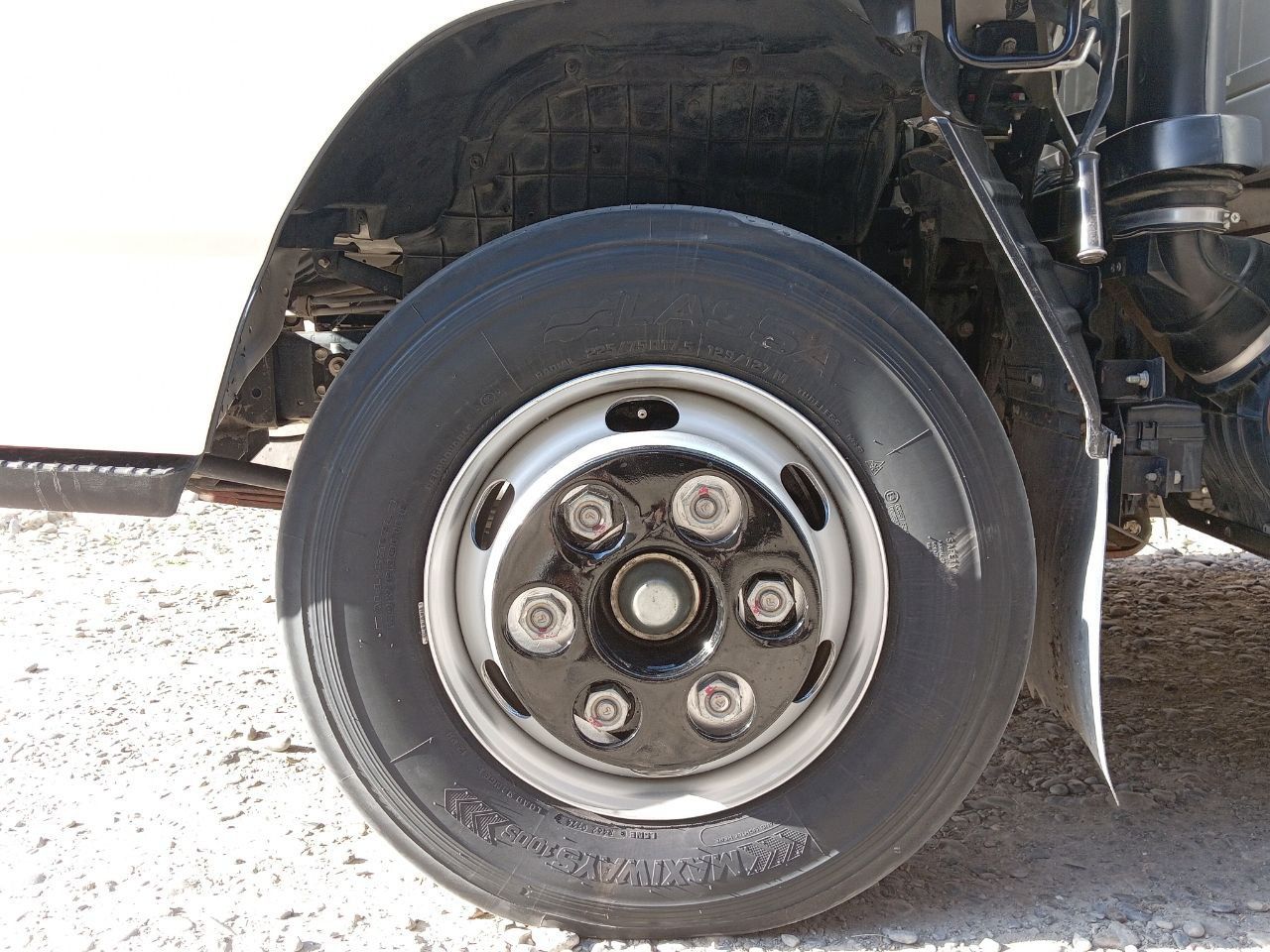 ISUZU    NQR    71    PL...