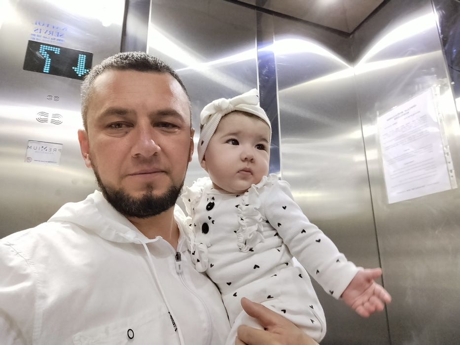 Оклейка тонировка по зданию и офиса солнце защитная