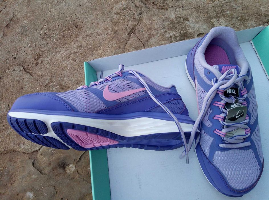 Дамски маратонки Nike Dual Fusion неупотребявани