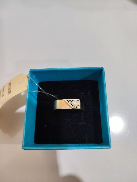 Продам новое кольцо