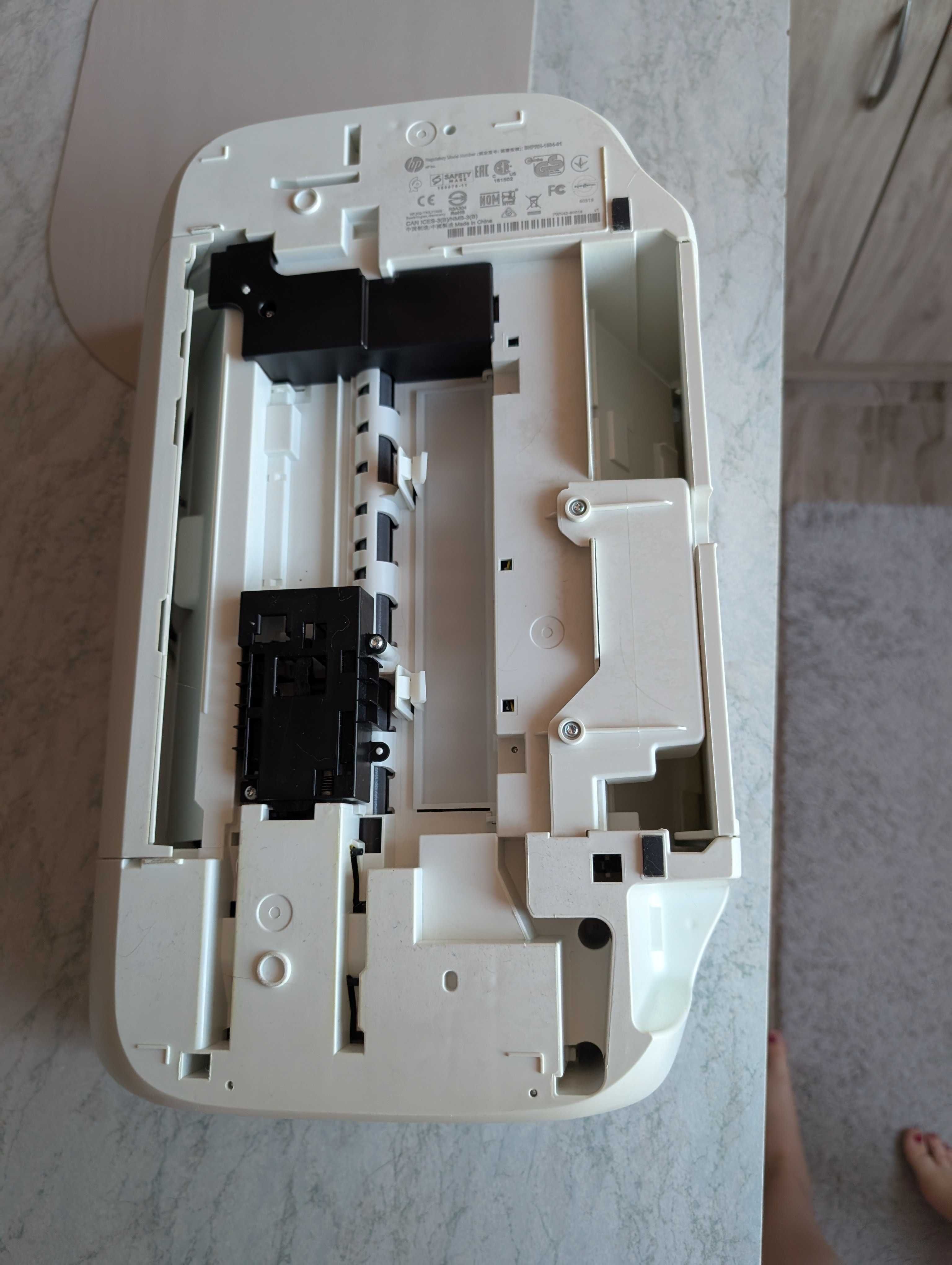 HP DeskJet 2320 - принтер