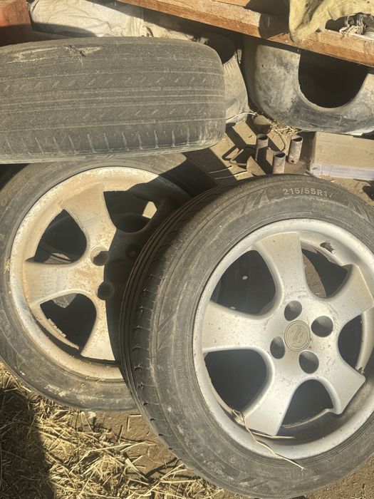 Ауди 100 c3 титанки