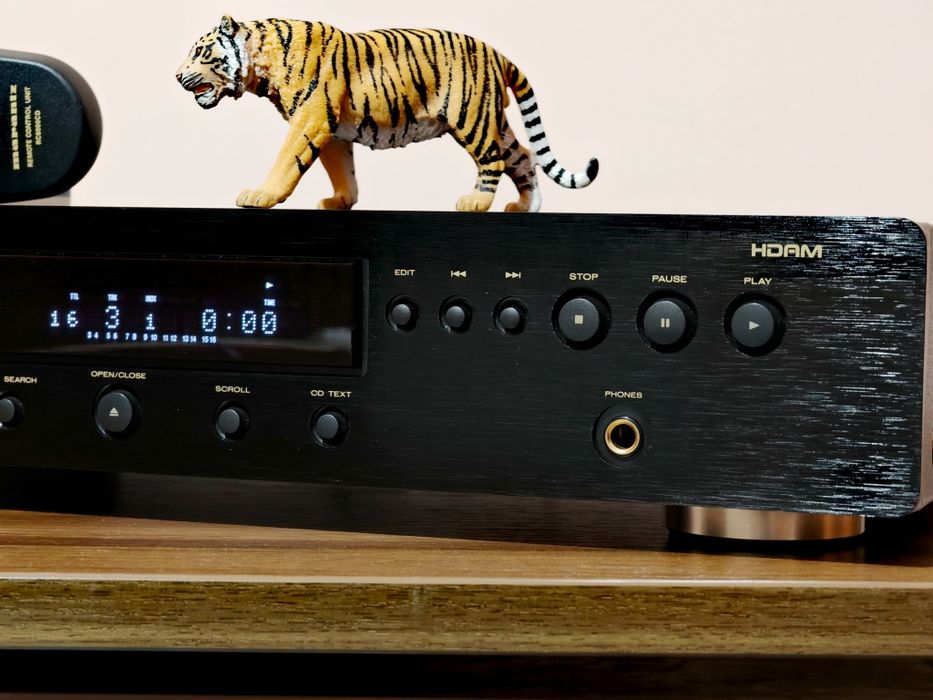 Marantz CD-6000. Rar . High-end cd player. Preț fix !