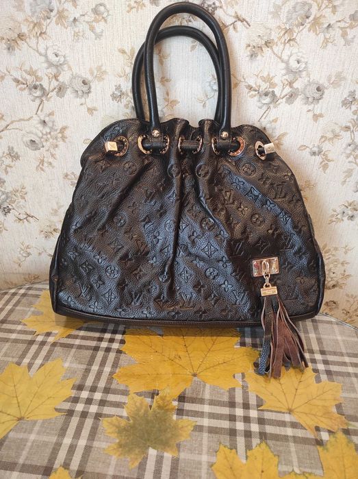 Сумка кожаная  Louis Vuitton