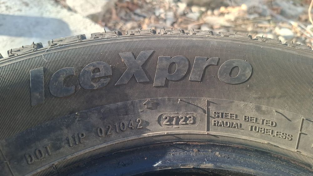 Продам зимние шины на 13