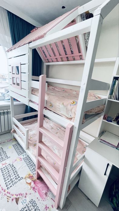 Детские кровать.