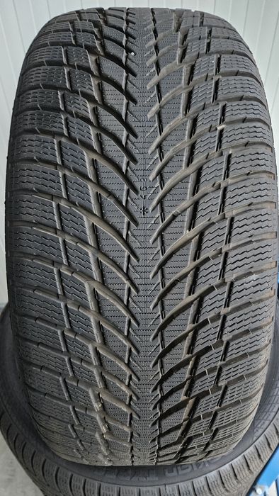 Anvelope iarna 245 40 20 Nokian