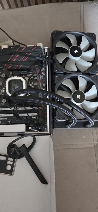 Дънна платка + процеор +16 gb ddr4 + водно охлаждане