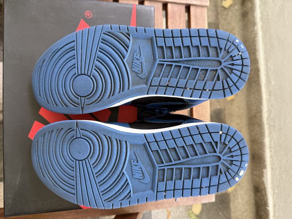 Jordan 1 Dark Marina Blue