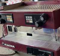 Expresor profesional de cafea Faema