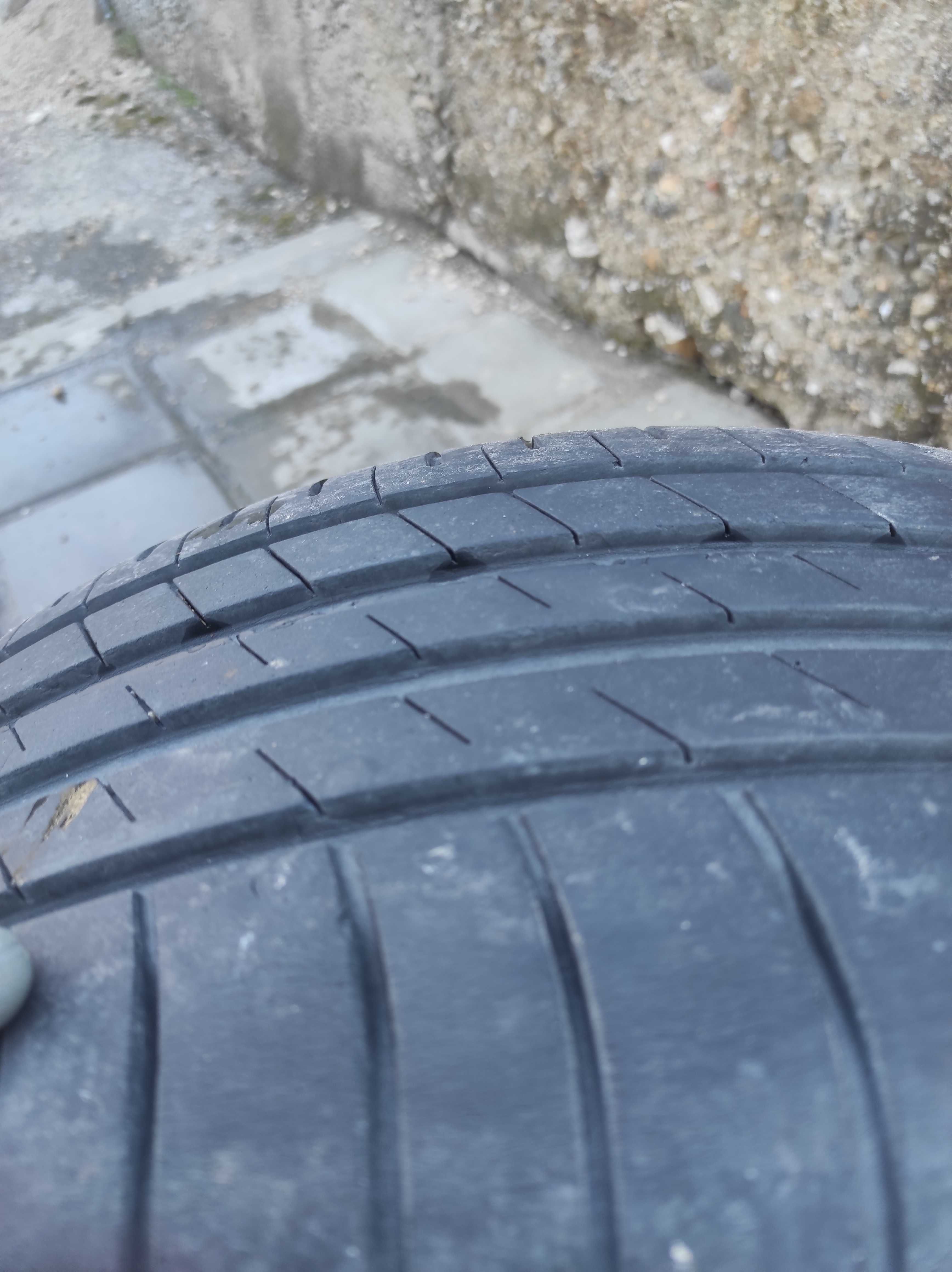 Goodyear Efficientgrip 215/55 R16