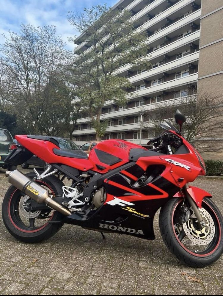 Honda CBR 600rr f4i