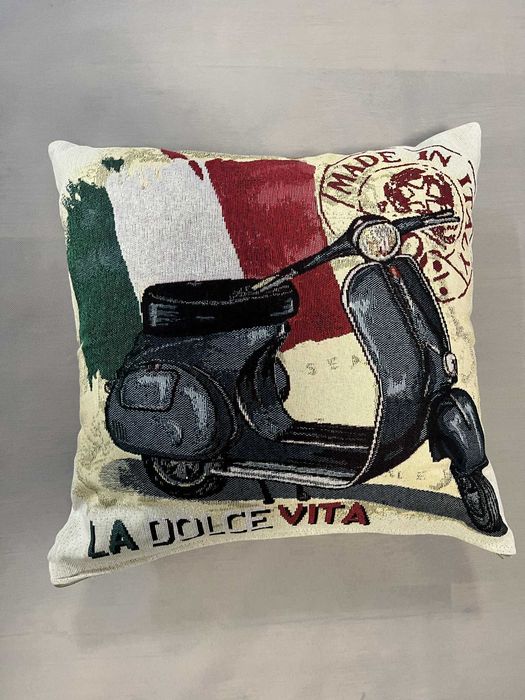 Калъфка за възглавница с цип. Размери:40х40; 43х43; 45х45