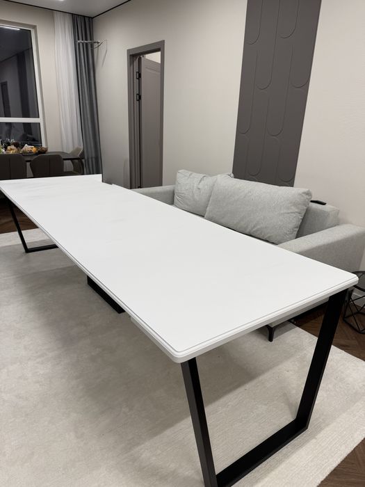 Продам новый стол трансформер