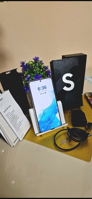 Telefon samsung galaxy S22